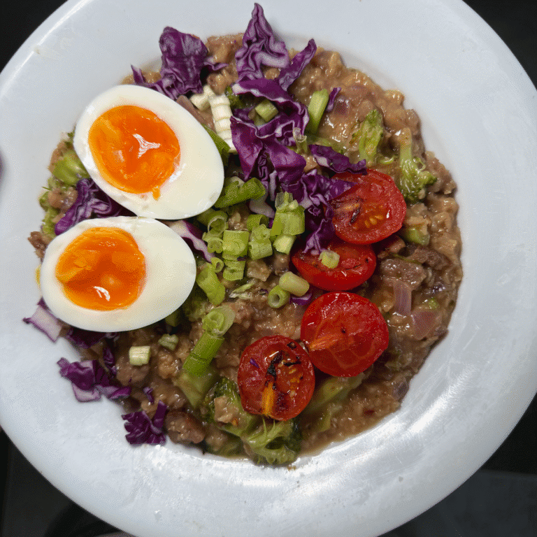 My Current Breakfast Obsession: Savory Oats That Actually Fill You Up